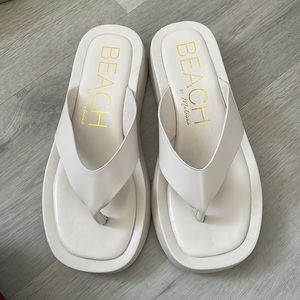 Matisse Sandcastle Ivory Thong Sandal